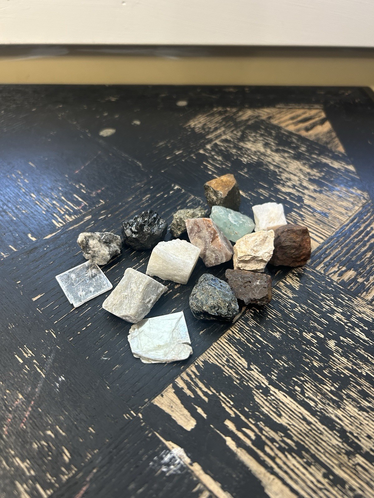 Collection of 15 Mixed Natural Small Rocks & Minerals Sizes 1/2 to 1 In Lot