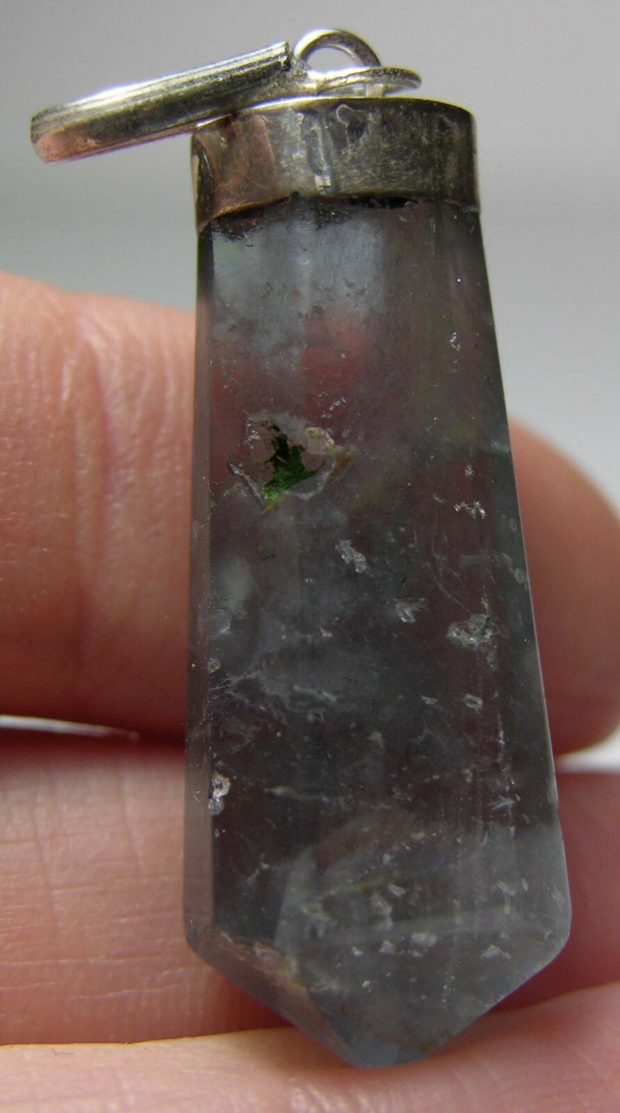 #4 Pakistan 37.70ct 100% Natural Blue Fluorite Crystal Pendant 7.50g 31.00mm