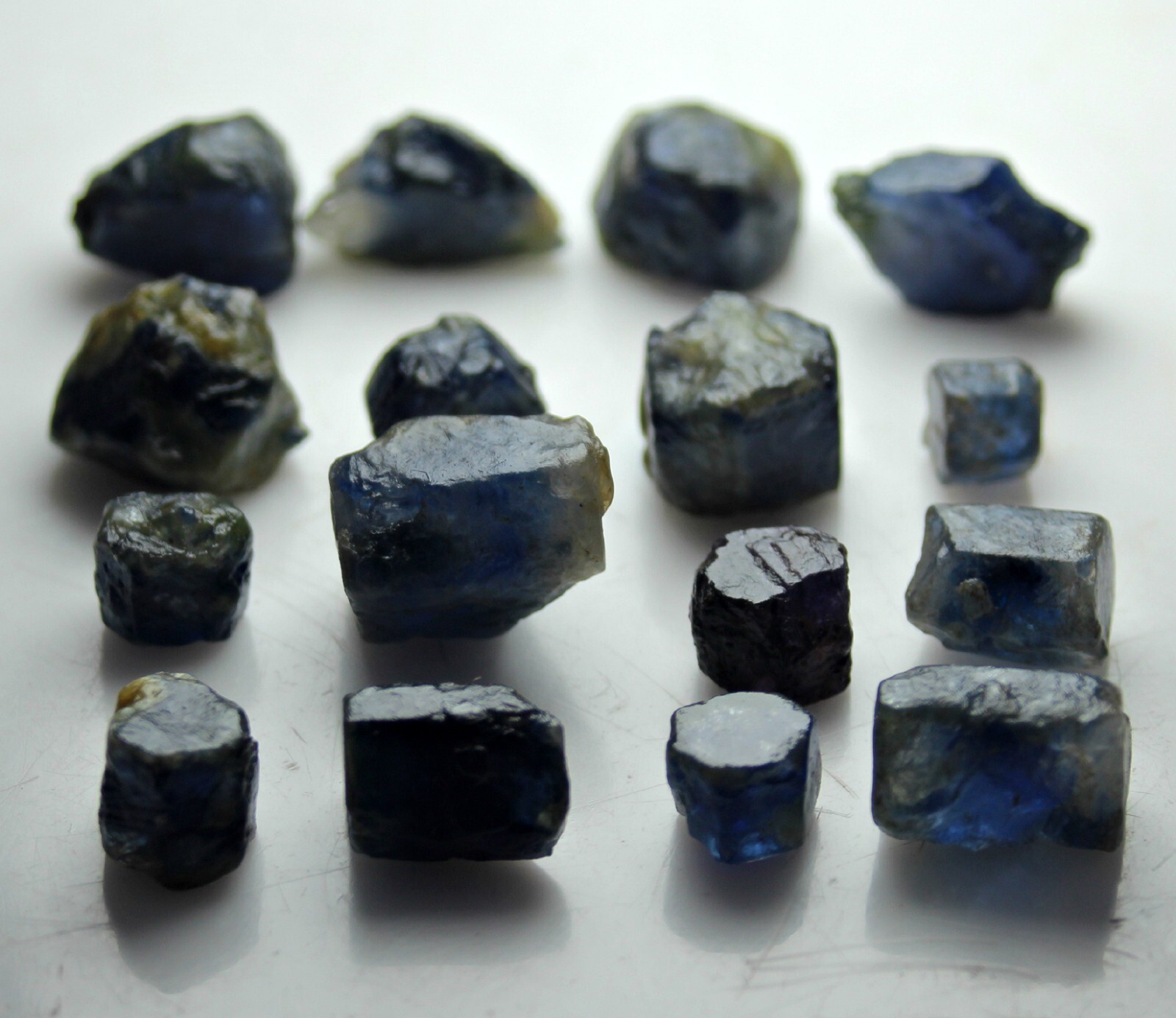 Blue Sapphire Kashmr 80 Ct natural Blue Sapphire Crystals Kashmir Paksitan