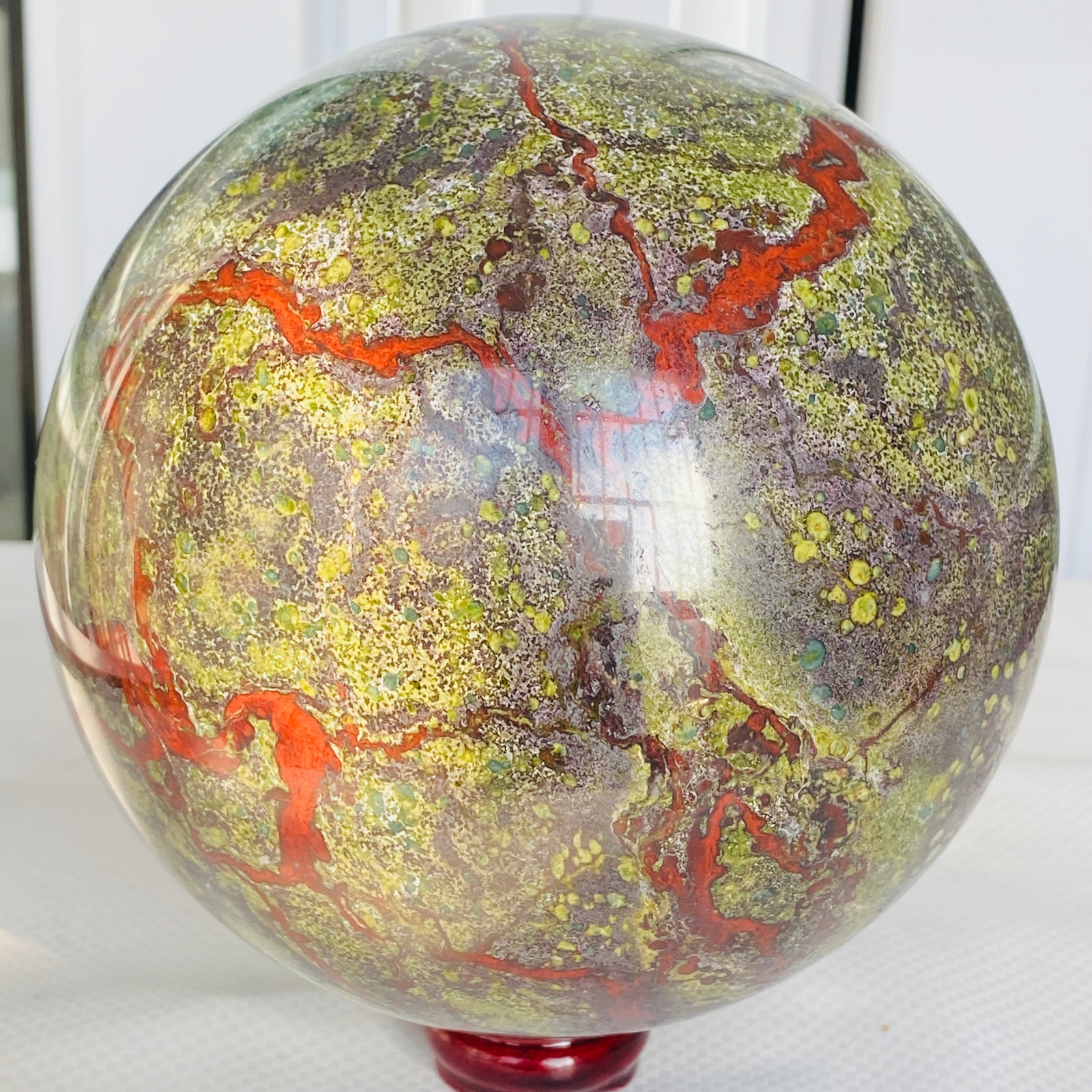 Natural dragon blood stone quartz sphere crystal ball reiki healing 4040G