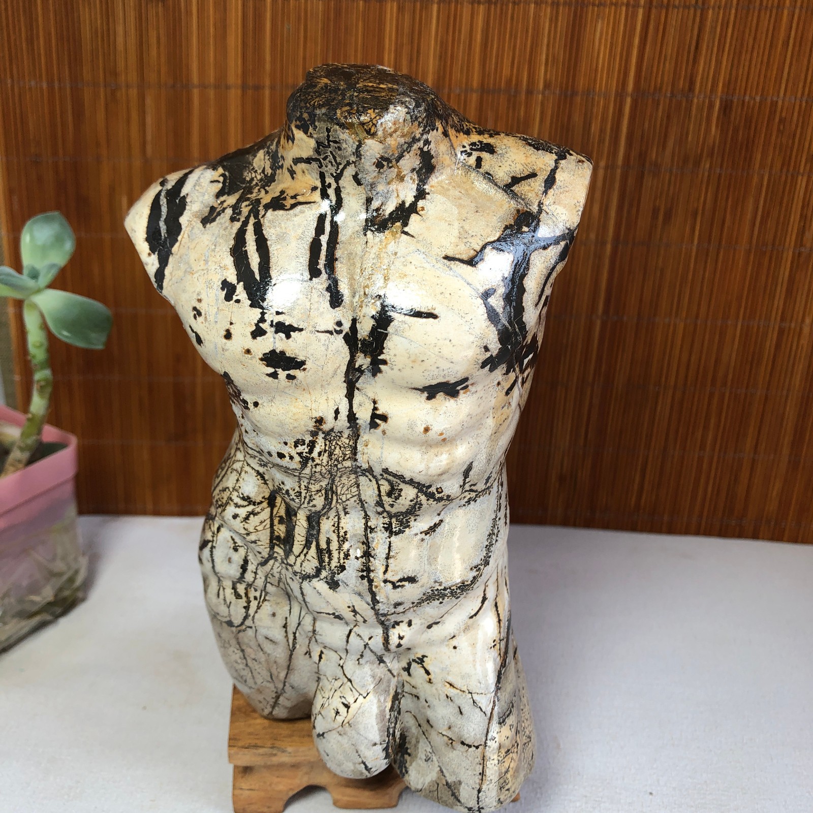 Rare Natural Traditional Chinese Painting Hand Carving male Model 1068g g8386
