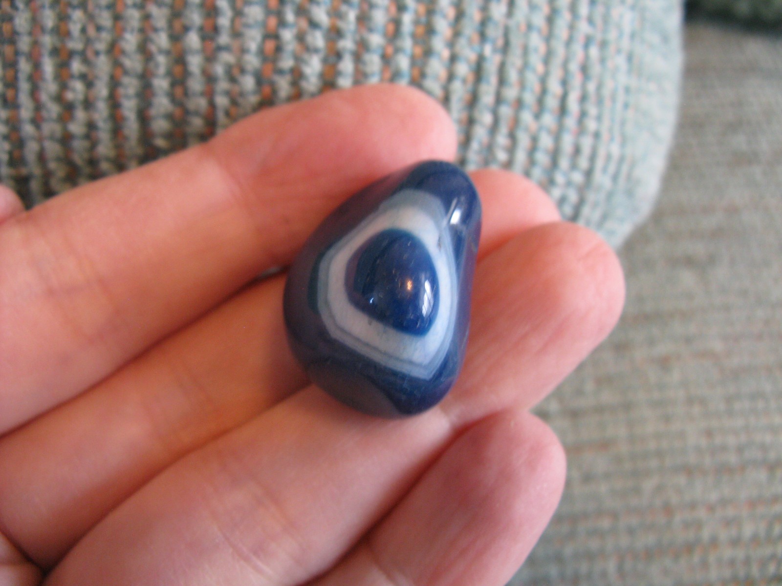 NEW GENUINE AGATE BLUE “EYE AGATE” Crystal Healing STONE