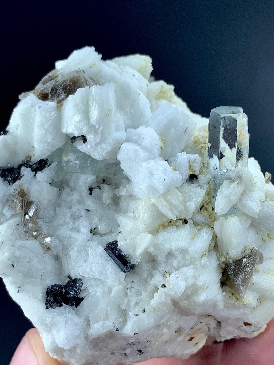 556 Carat Aquamarine With Feldspar Crystal Specimen From Pakistan