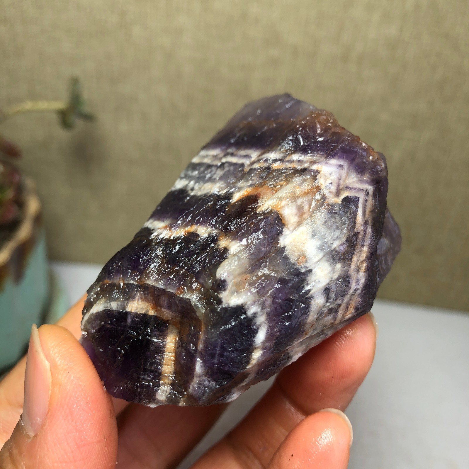 65mm Natural Dream Amethyst gemstone rough Crystal uncut specimens 123g A3816
