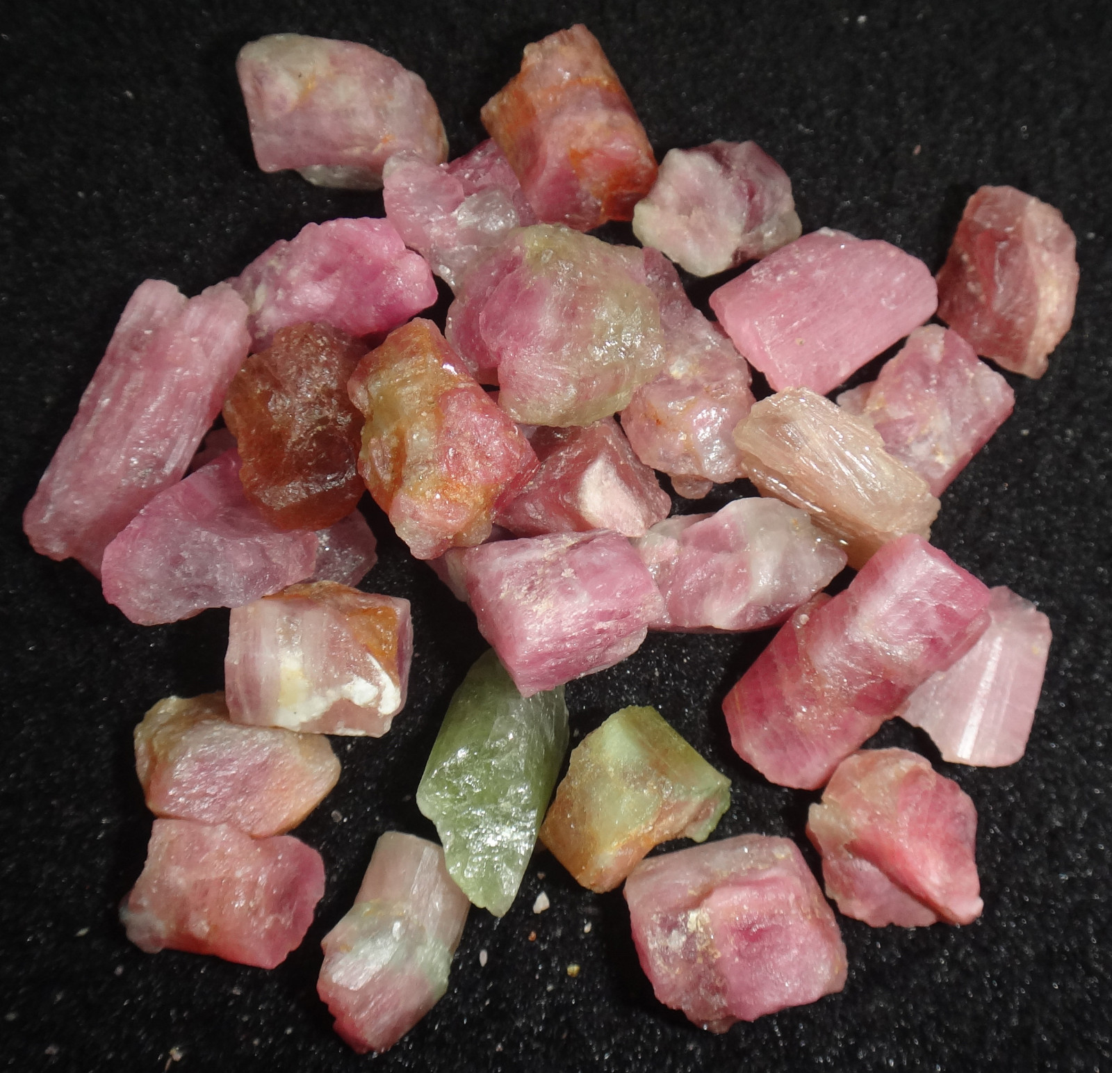 30pcs 50g Natural Watermelon Pretty Pink And Green Tourmaline Roug