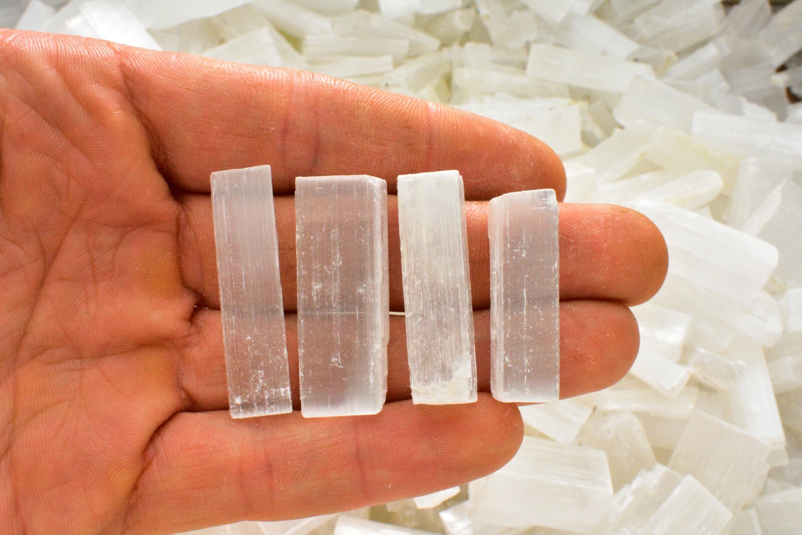 1 Selenite Crystal Wand Raw Stick 3-5cm, Quartz-Gemstone Crystal Wand Healing