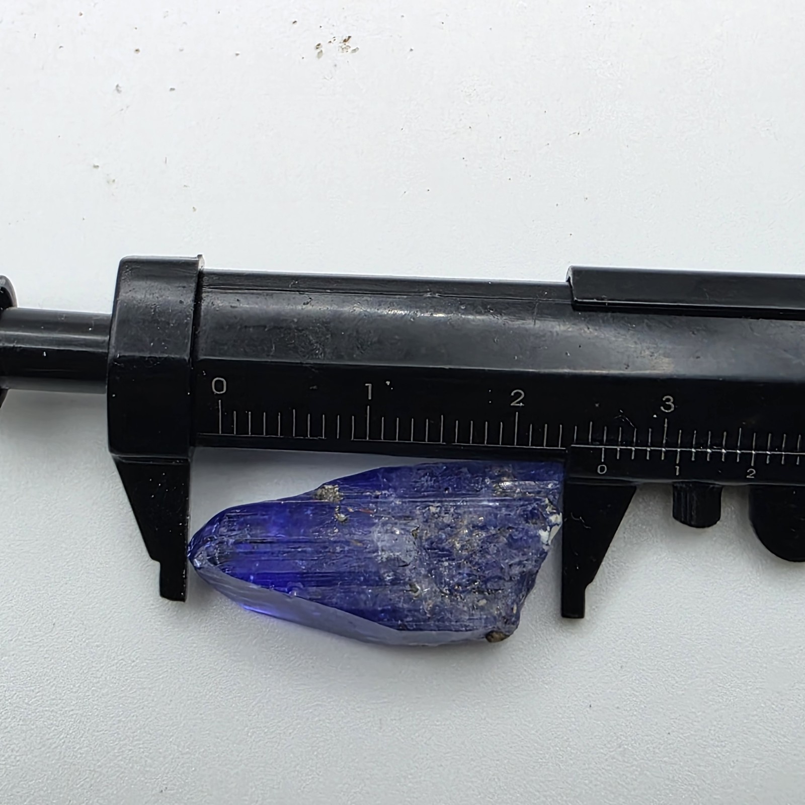 Tanzanite Crystal 22.40 Carat !!! / Tanzanite Specimens / Tanzania