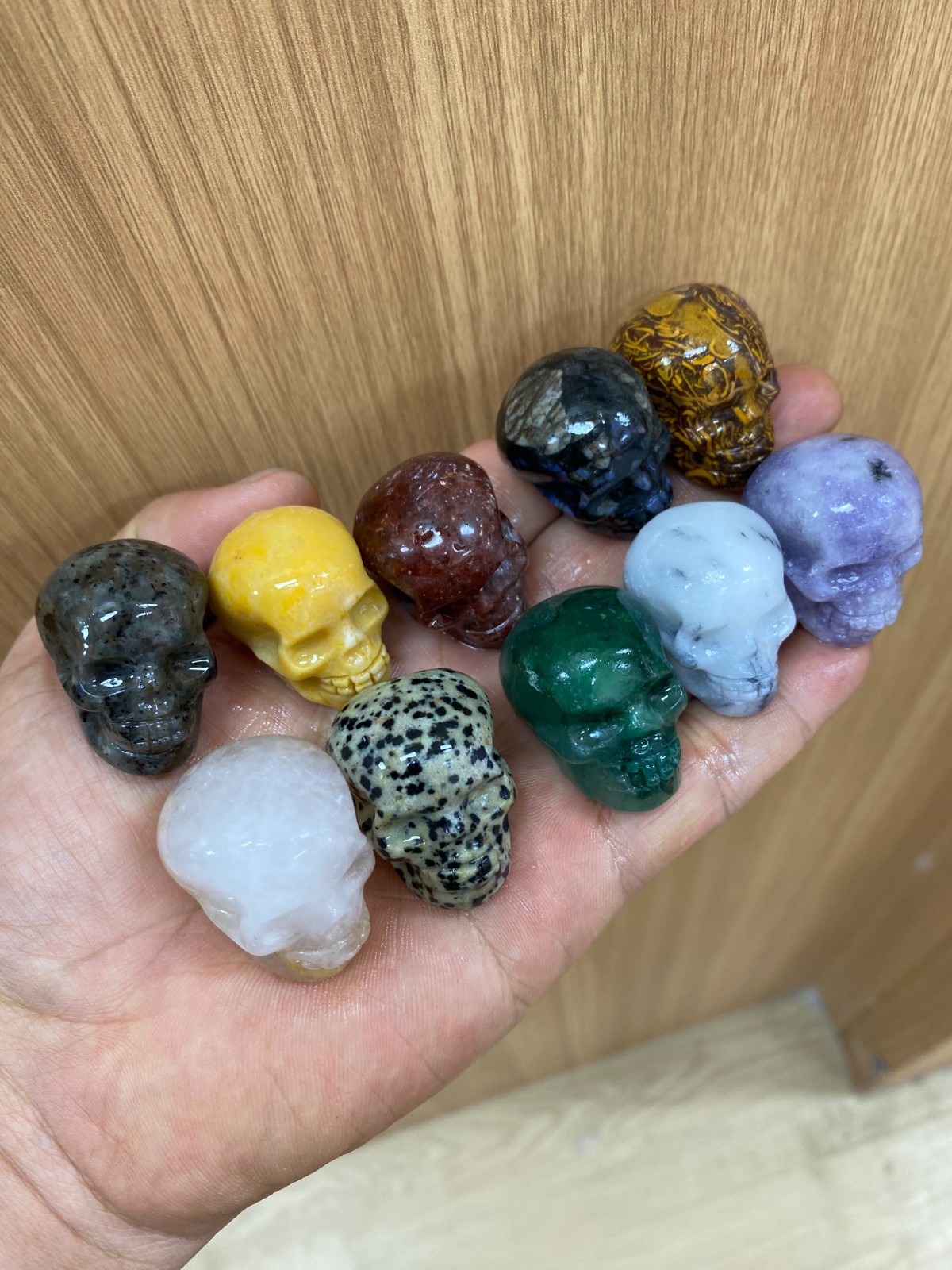1pc Natural Mixed Quartz hand Carved skull crystal Reiki healing Gift Decor