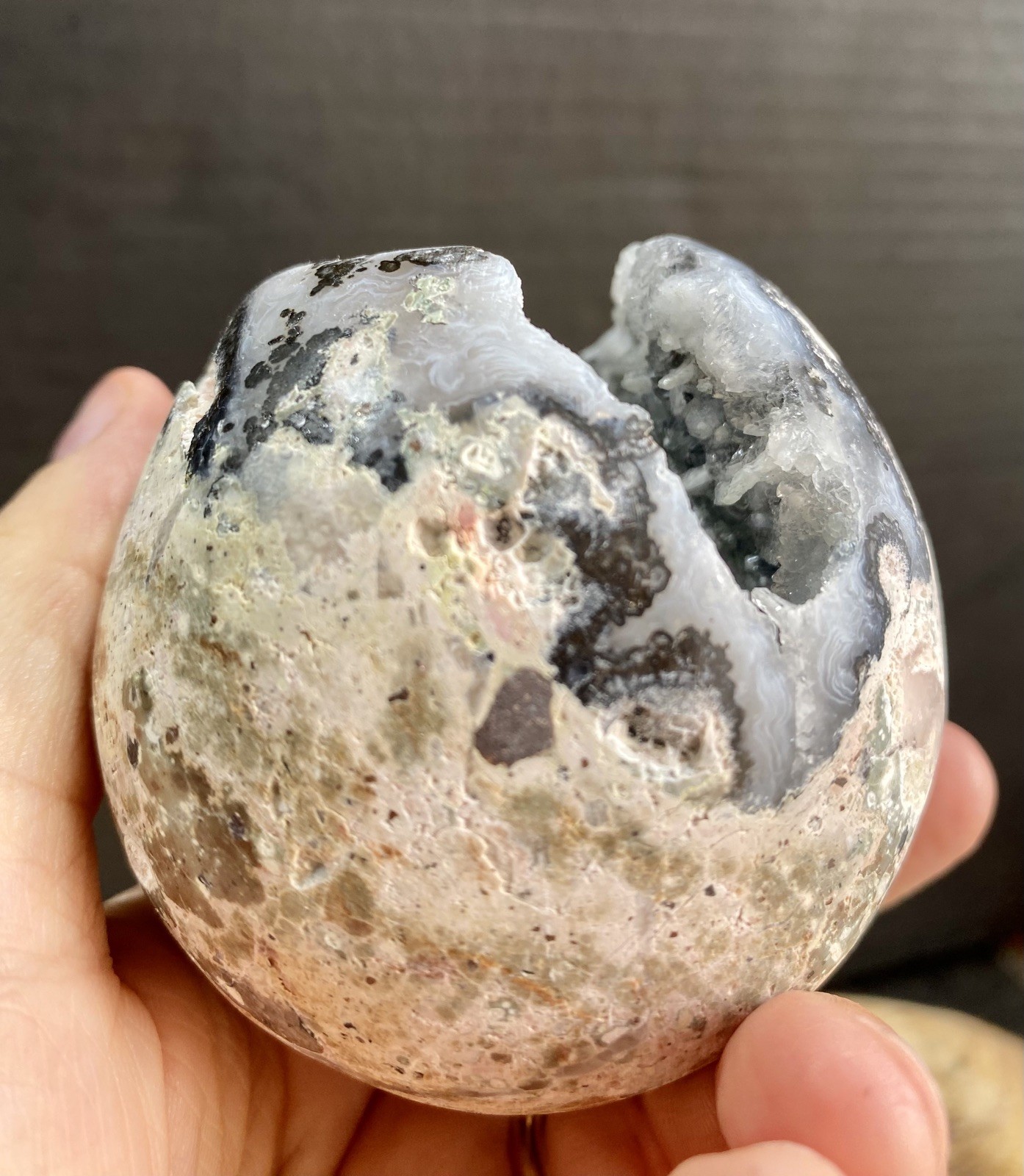 Crystal Argentina Agate Geode Sphere Druzy Raw UV High Quality Rare 264g 7.7cm