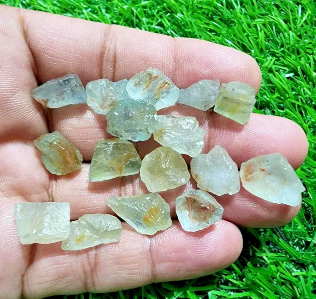 16Pcs Stunning Aquamarine Gemstone Rough Lot 11-18mm Aquamarine Raw Stone Bulk