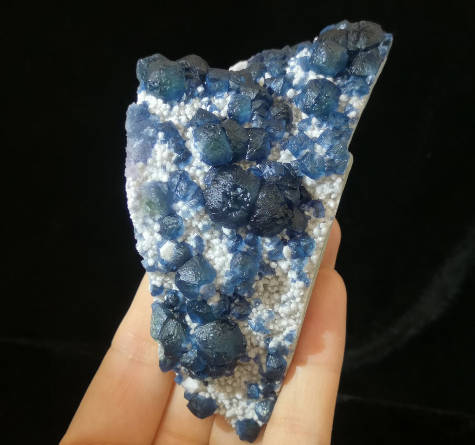 100mm 191g Beautiful Indigo Blue Fluorite on Quartz from Inner Mongolia
