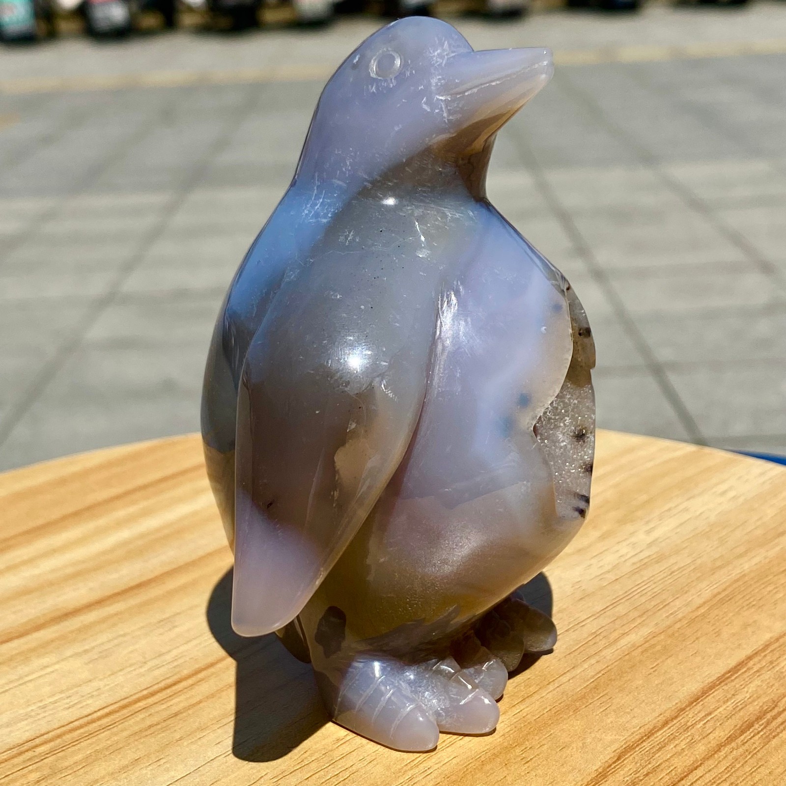 420G Natural Agate Hand Carved Penguin Figurine, Cute Crystal Animal Statue