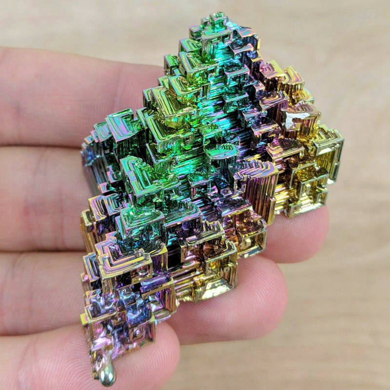 Natural Rainbow Aura Titanium Bismuth Crystal Cluster Energy Meditation Stone