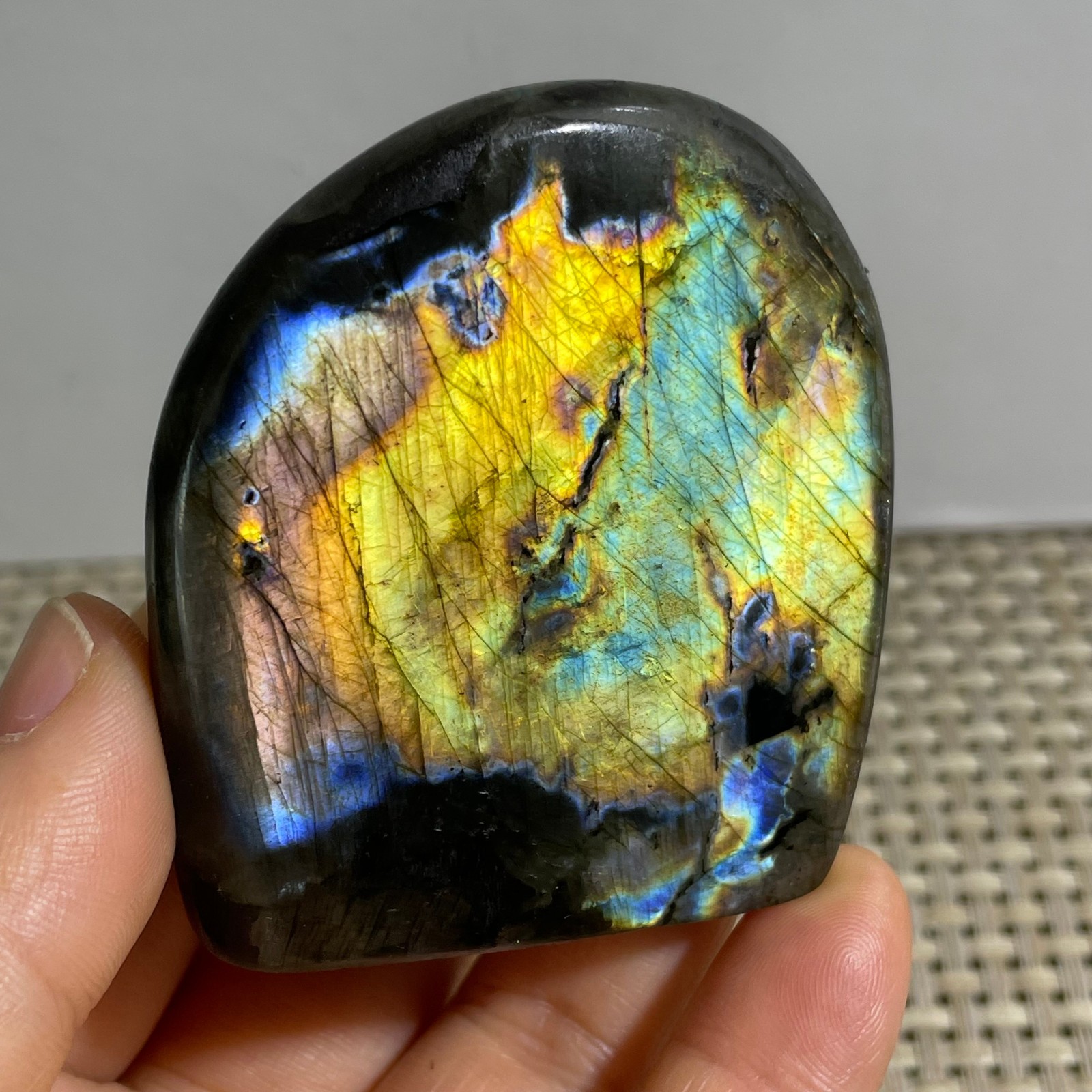 Natural Labradorite Crystal gemstone rough original Specimen 129g