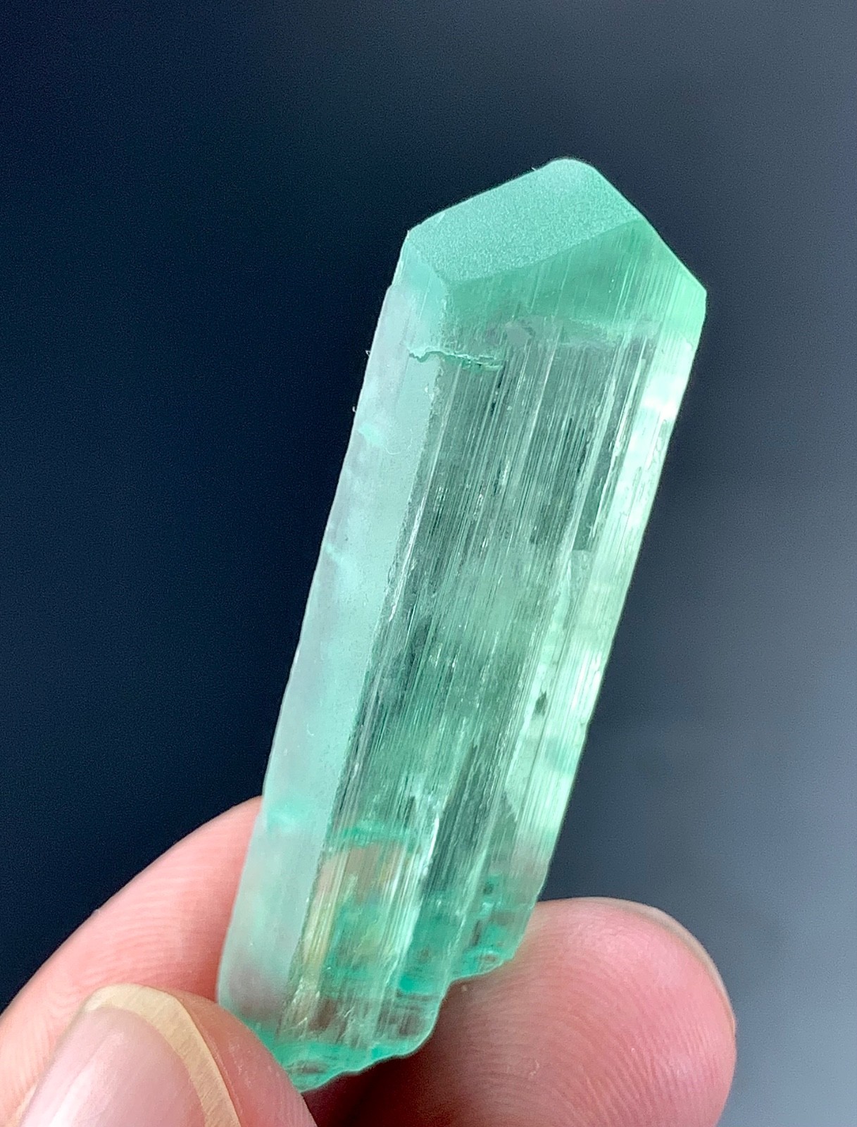 Hiddenite Kunzite Crystal From Afghanistan 48 Carat