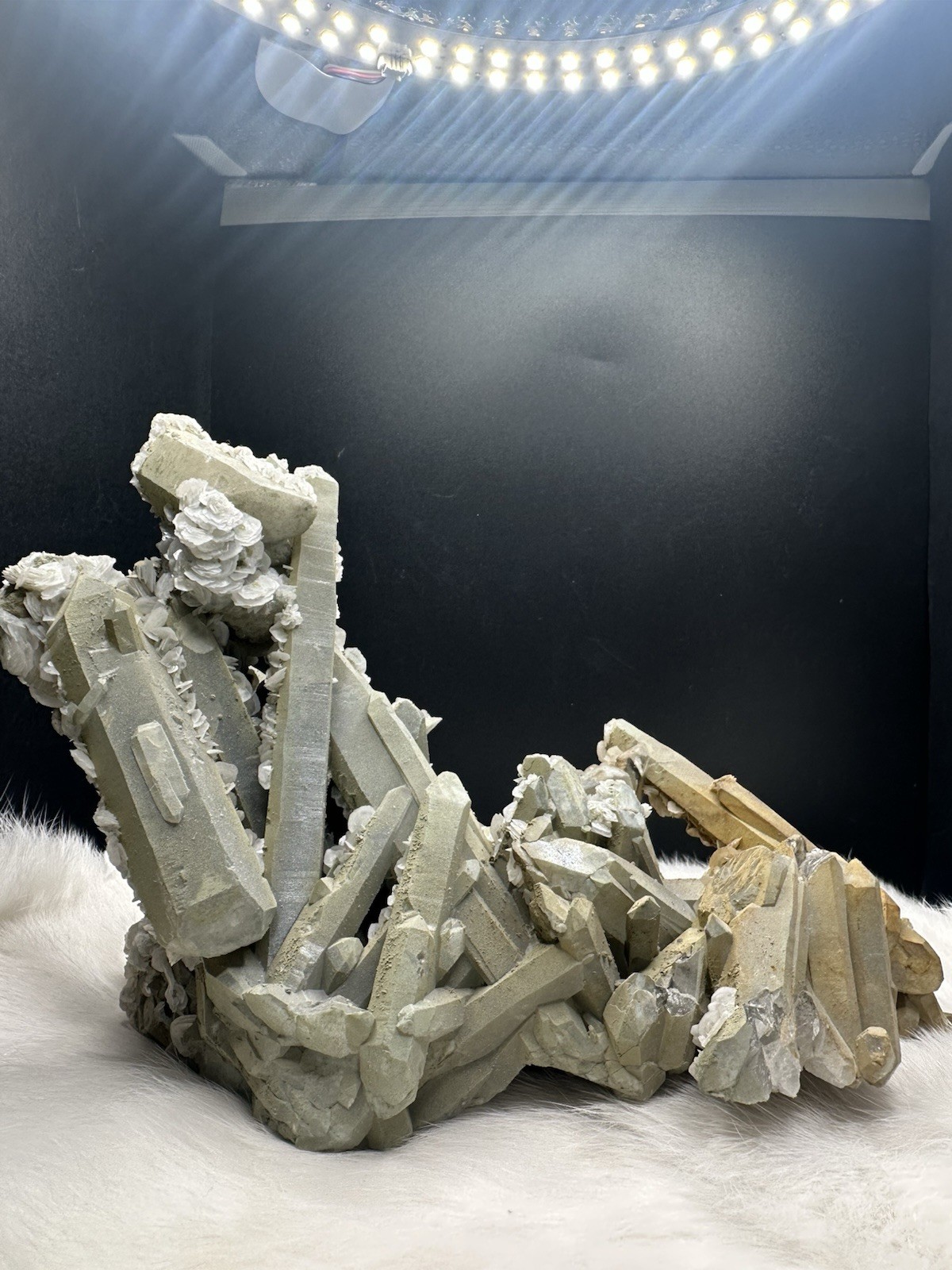 Green Quartz cluster