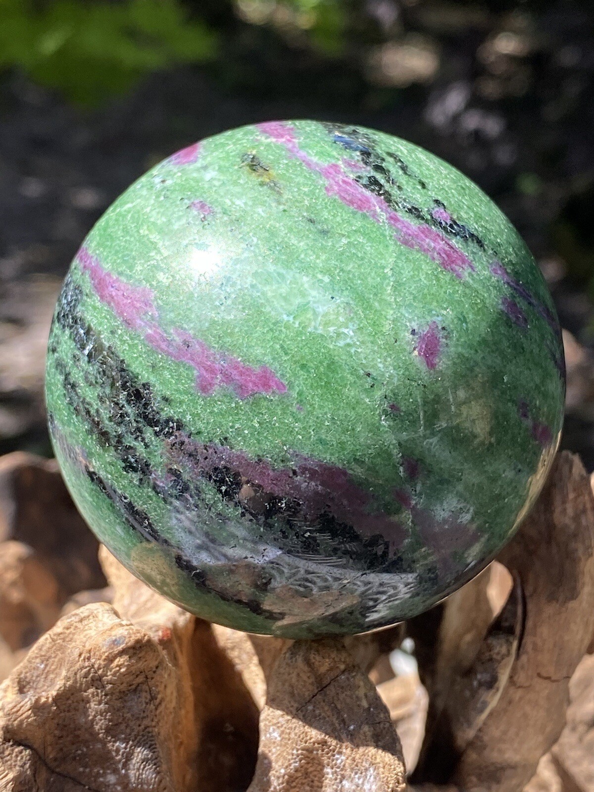 Ruby In Zoisite Ball / Anyolite 513g 9 66mm AAA+