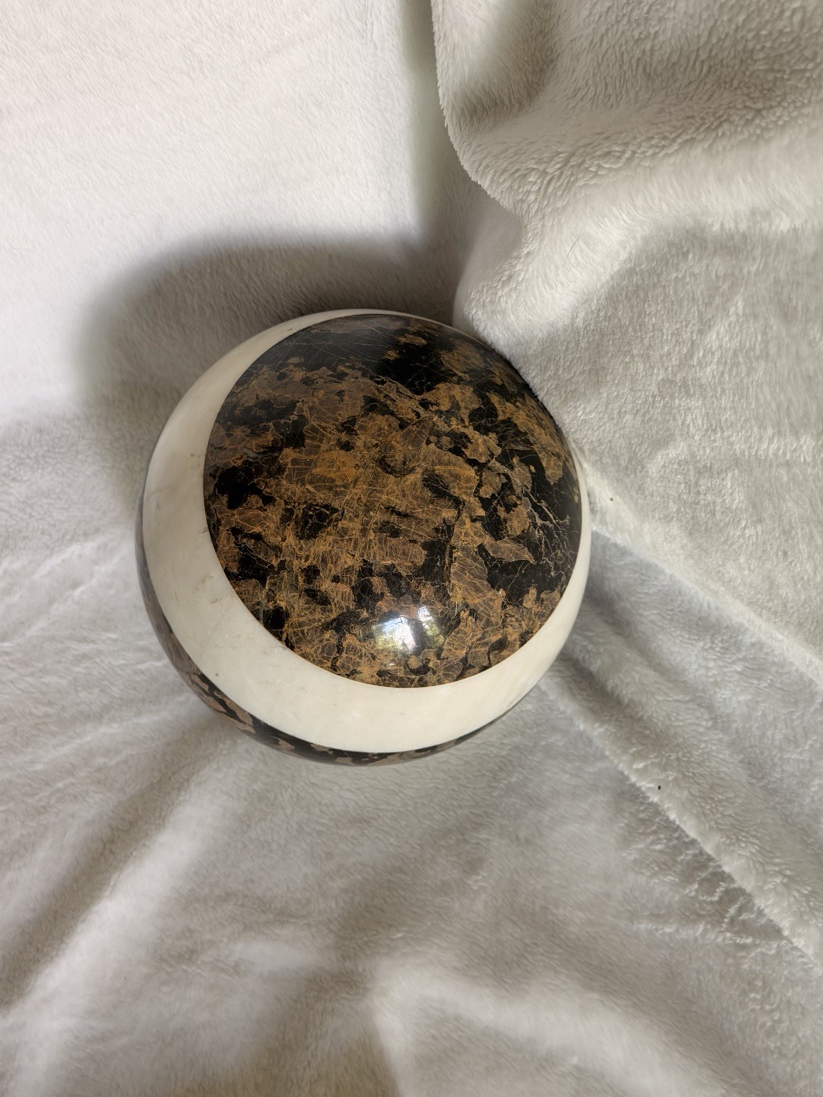 Large 6″ Inlaid Marble Sphere Orb Striped Stone Brass Accent Postmodern Decor