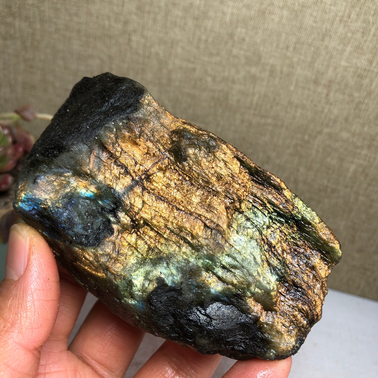 90mm Natural Labradorite Crystal gemstone rough original Specimen 213g A3440