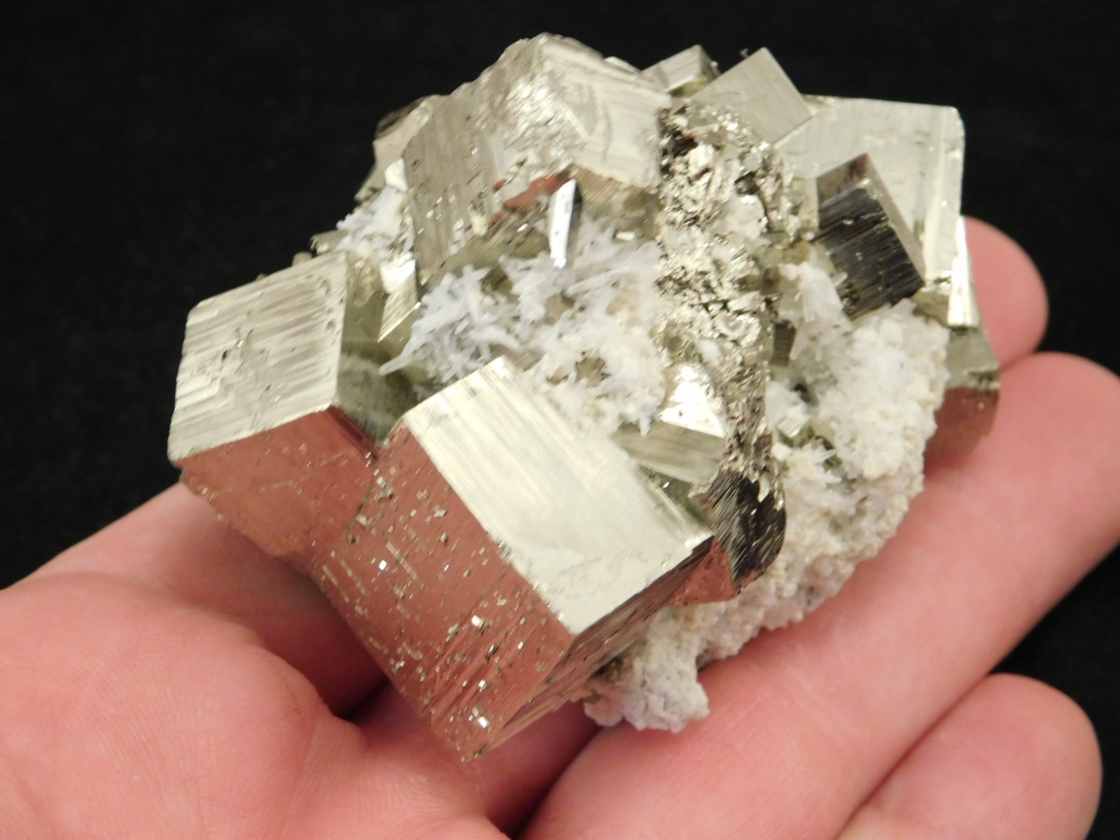 wOw! Larger! Super Nice! PYRITE Crystal CUBE Cluster Huanzala Mine Peru 247gr
