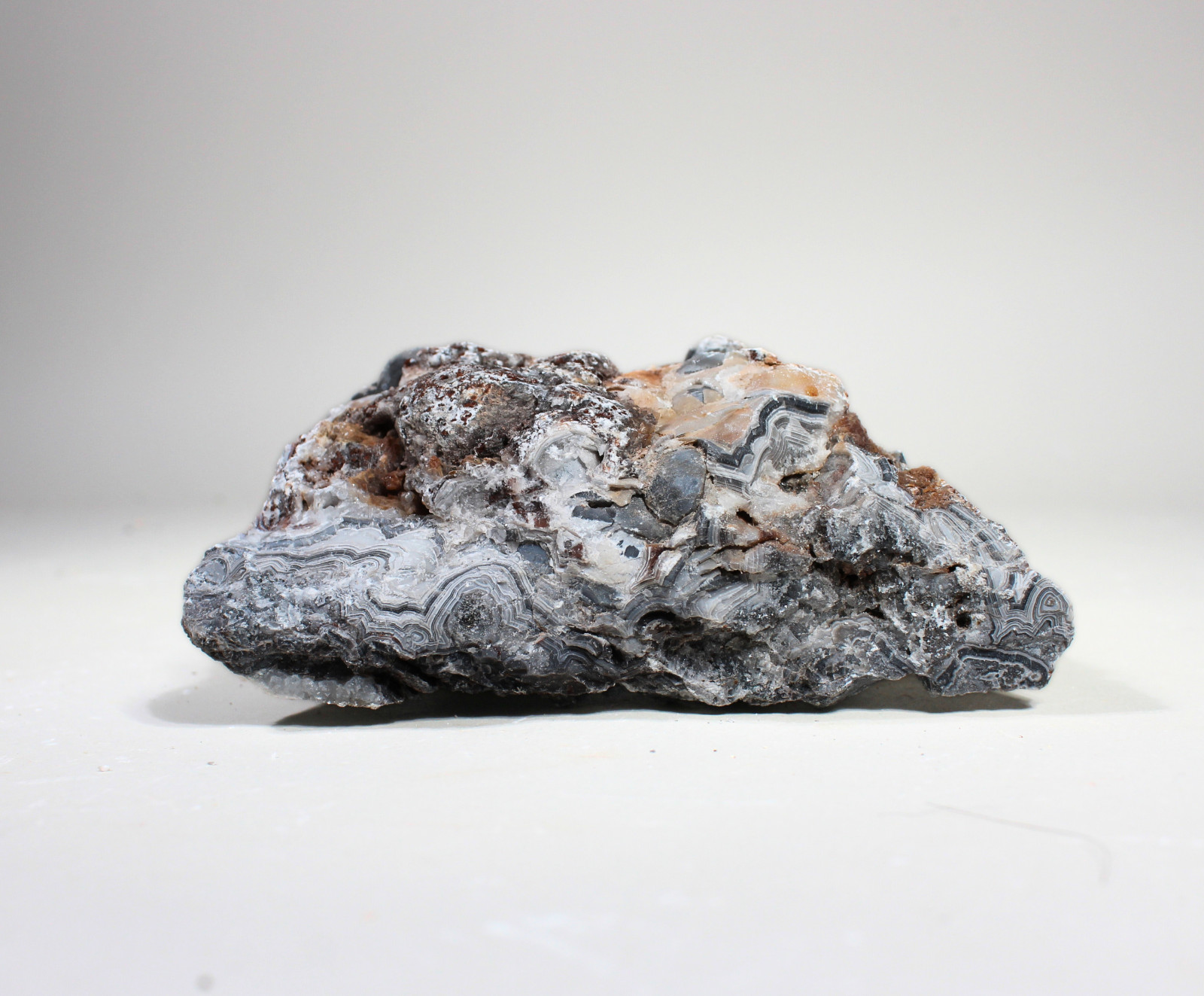 Tuxedo Lace Agate – “A” Grade Slabbing Rough – Bulk Wholesale Options