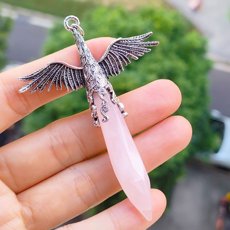 5pcs Natural Rose Quarttz Gems Angel Wings Pendants Amulet Magic Love Luck Charm
