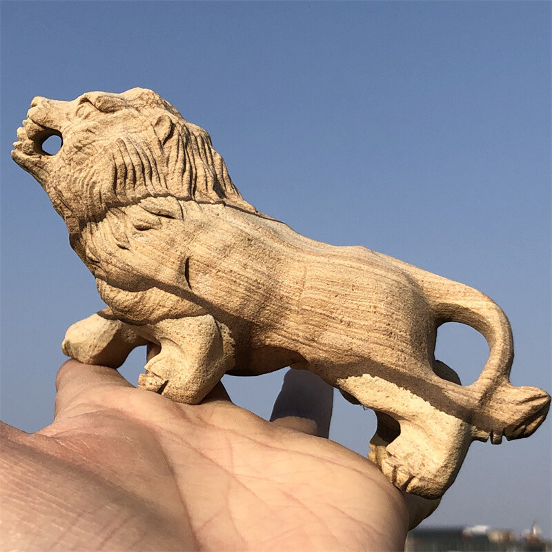 0.66LB Natural Woodgrain Stone Lion Skull Carved Quartz Crystal Skull Healing