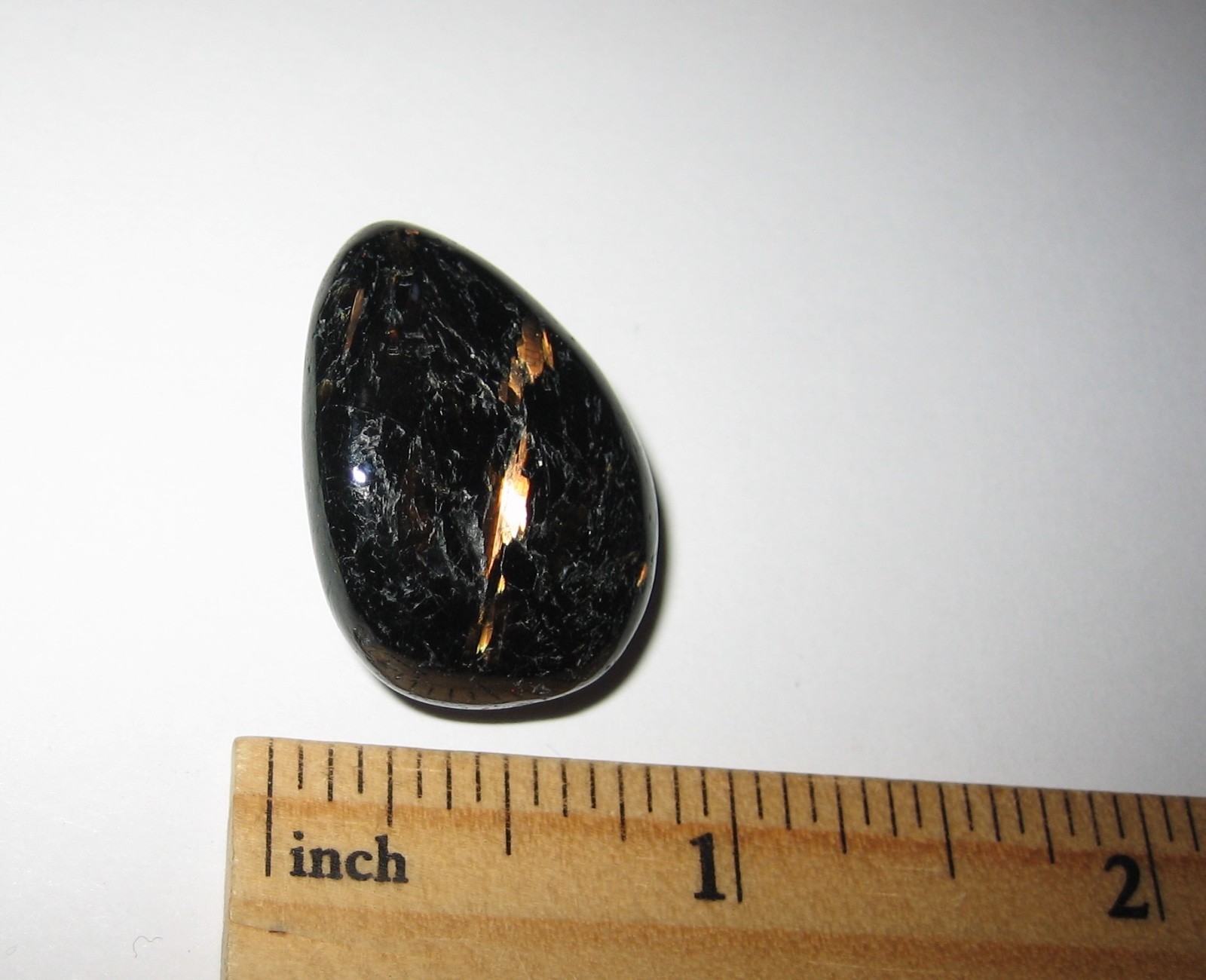 1.1″ RARE TUMBLED POLISHED AUTHENTIC NUUMMITE STONE FROM GREENLAND 12.6grams *10