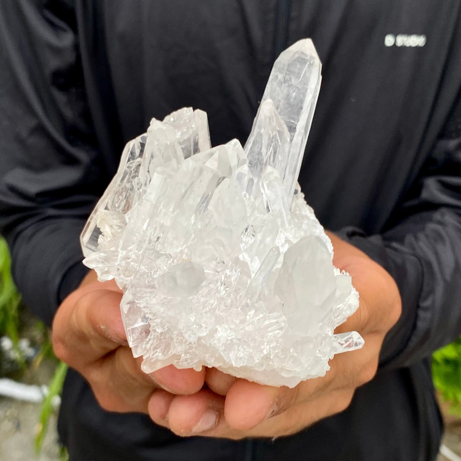 357G A+++Natural white Crystal Himalayan quartz cluster /mineralsls