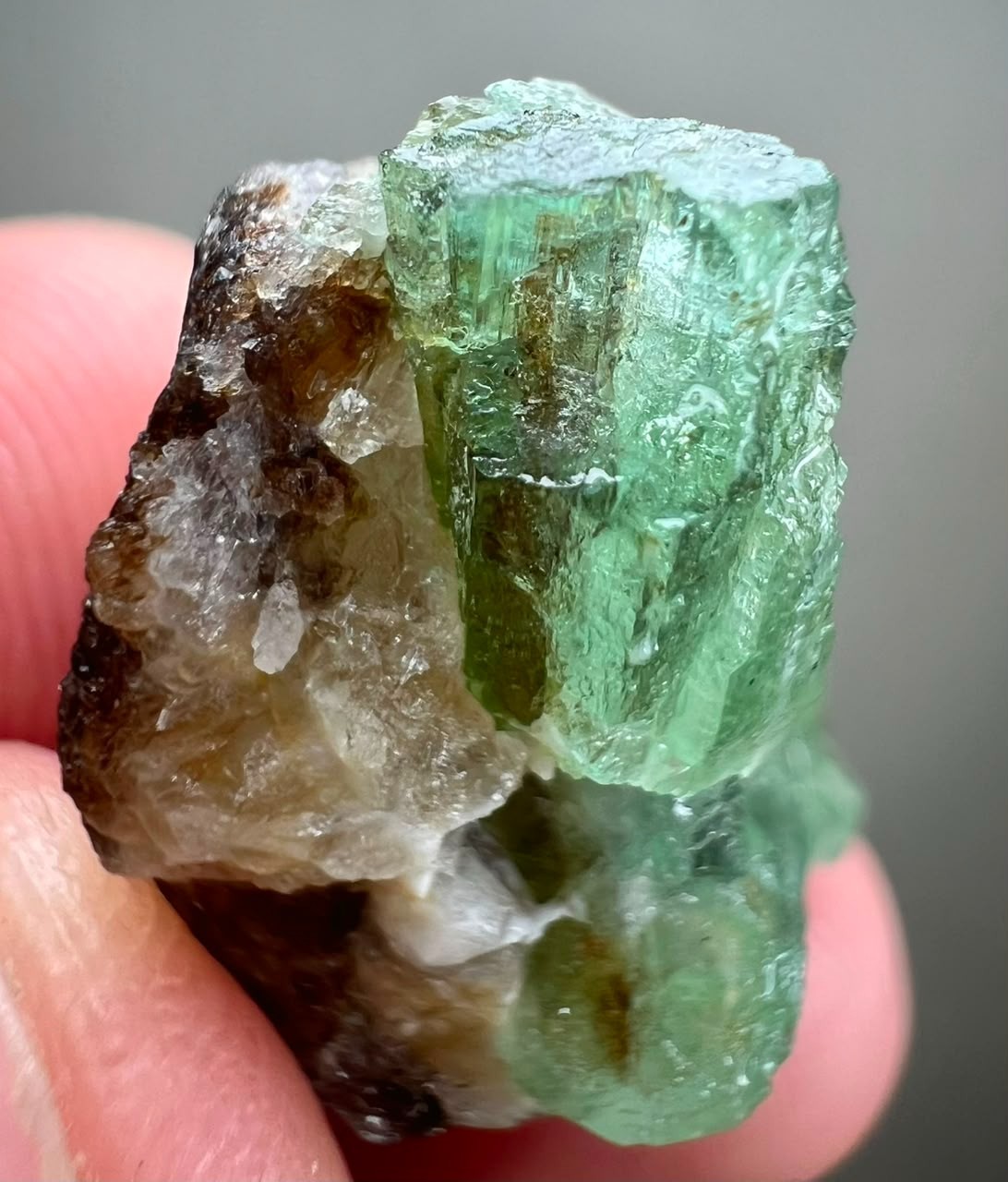49CT, Beryl Var! Natural Emerald Huge Crystals Cluster, Kpk Chitral Pakistan