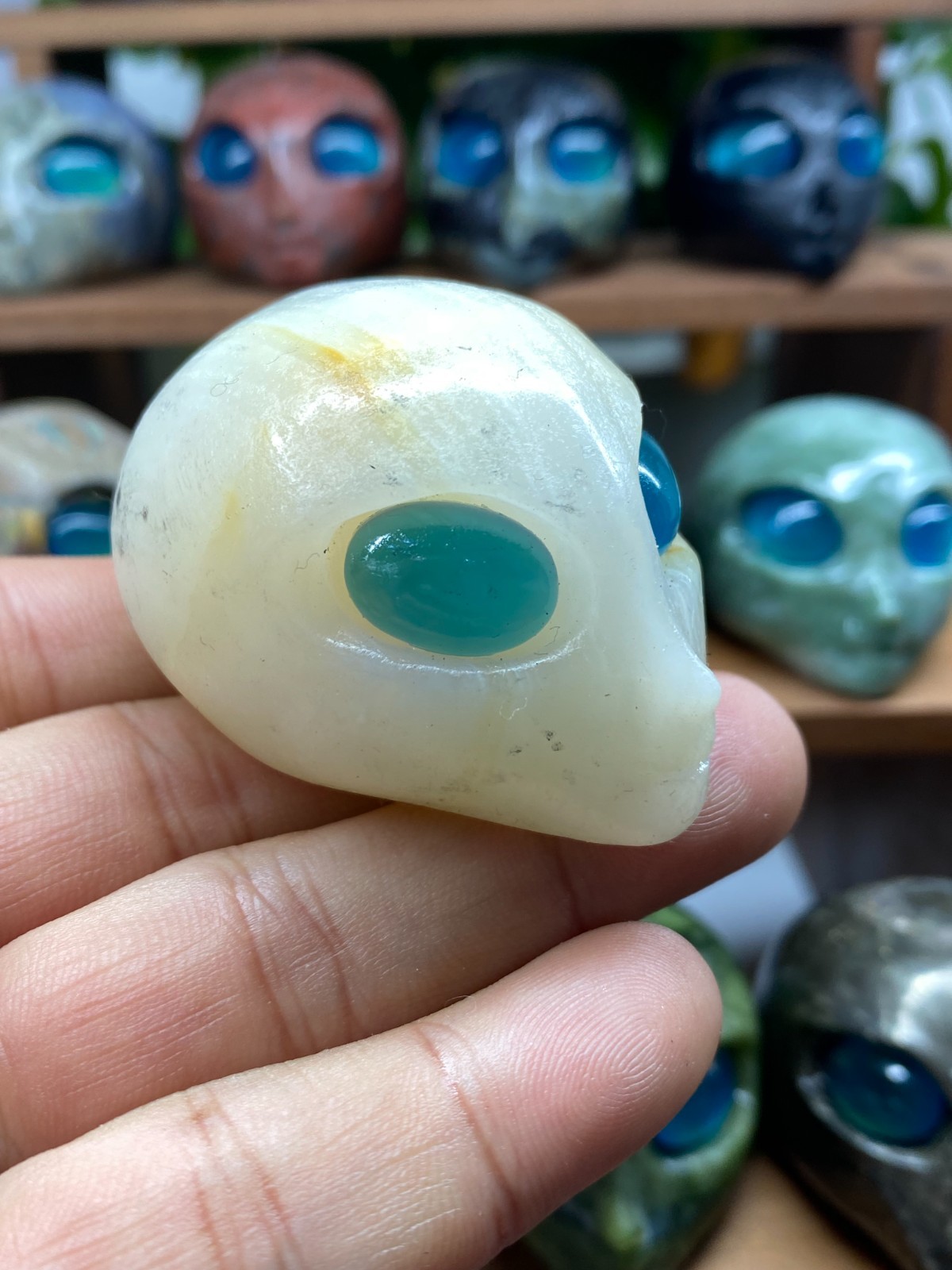 1pc Natural Mixed Quartz Crystal hand Carved Aliens skull reiki healing gift
