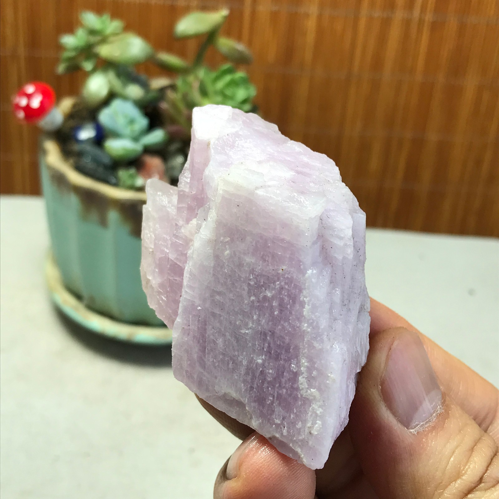 63-43-23mm NATURAL ROUGH KUNZITE PINK SPODUMENE CRYSTALS 81g A5355