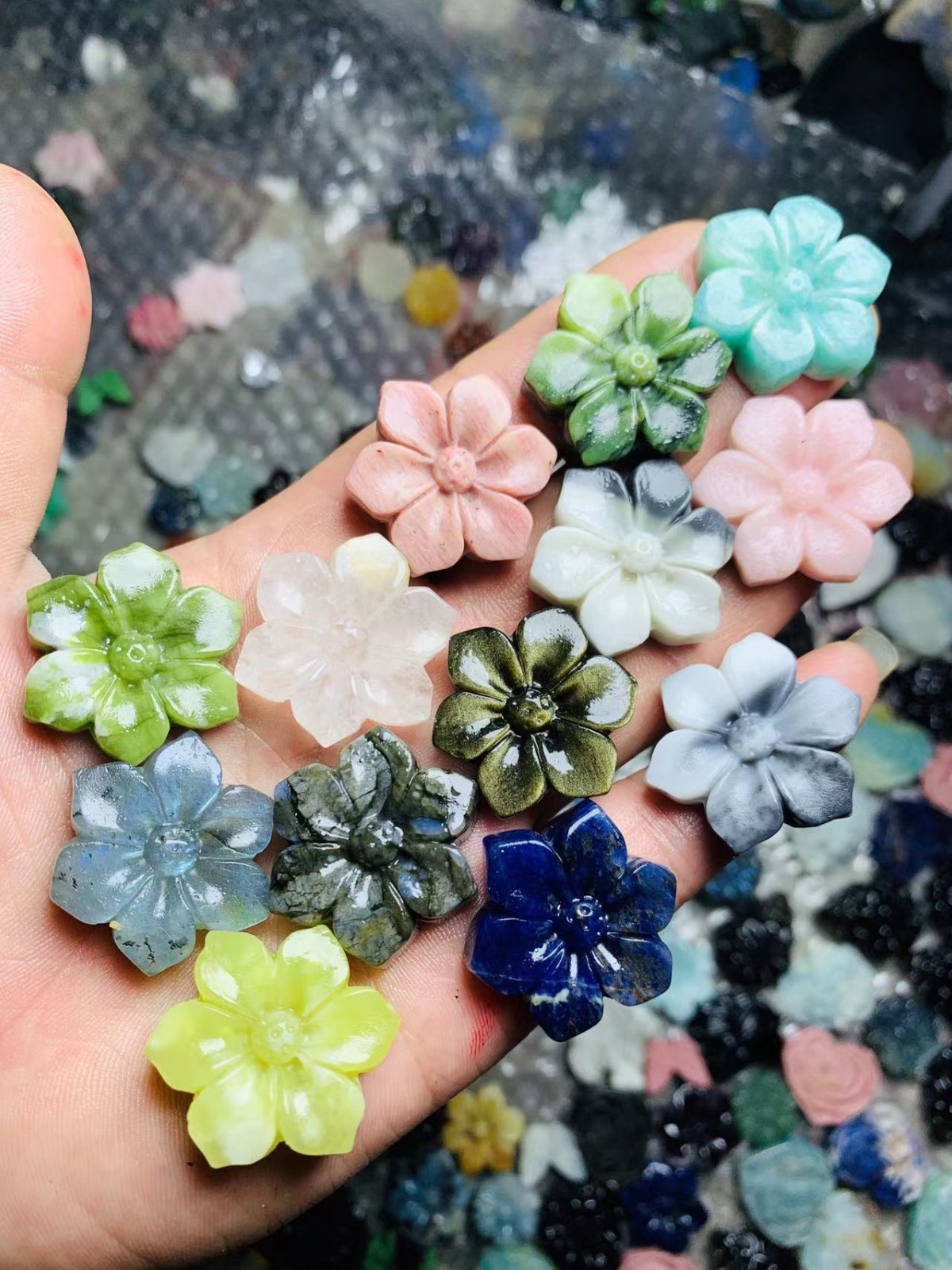 5pc Natural Mixed Quartz Carved Crystal Flower Skull Reiki Healing Decor Gift