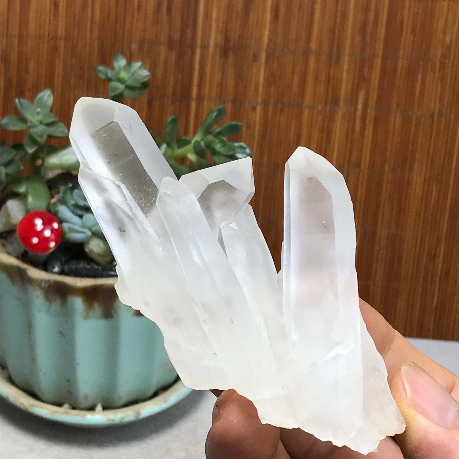 98-53-33mm Natural crystal clusters pretty Quartz Mineral Specimen 115g A6988