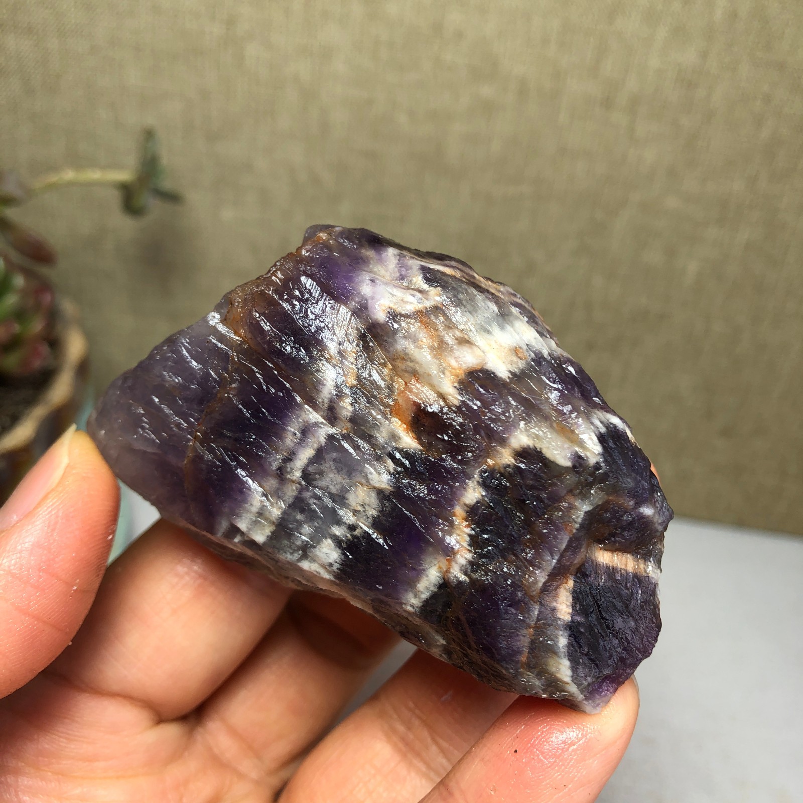 65mm Natural Dream Amethyst gemstone rough Crystal uncut specimens 123g A3816