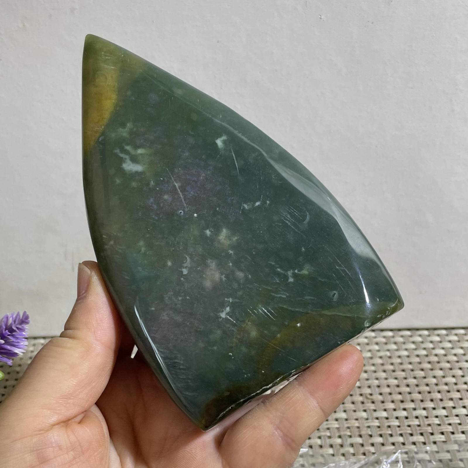 290g Natural agate water grass quartz crystal carving water drop heal #31