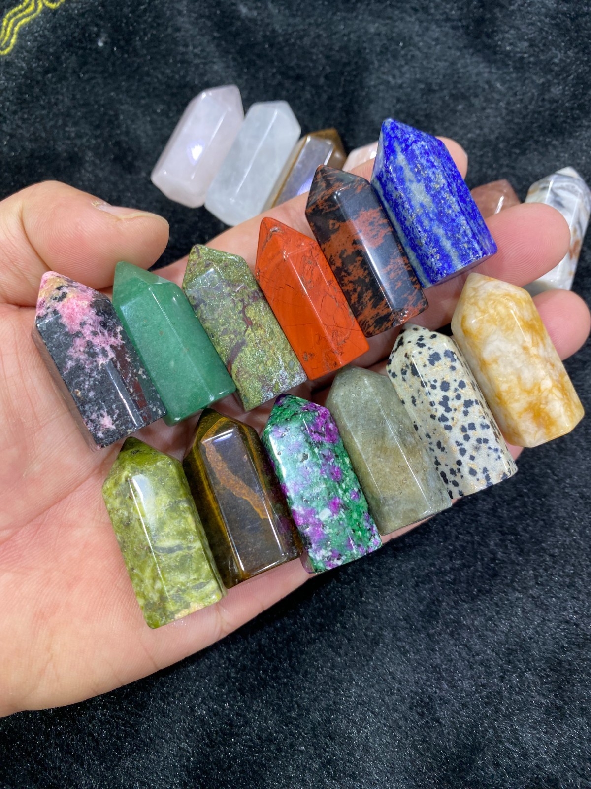 5pcs Natural Mixed Quartz Obelisk Crystals Tower Chakras Point reiki healing