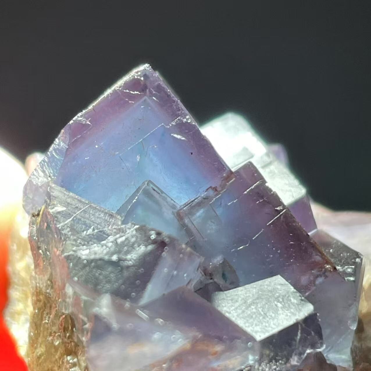 100% natural blue fluorite, Smoke crystal ,UV blue mineral specimen from Beijing