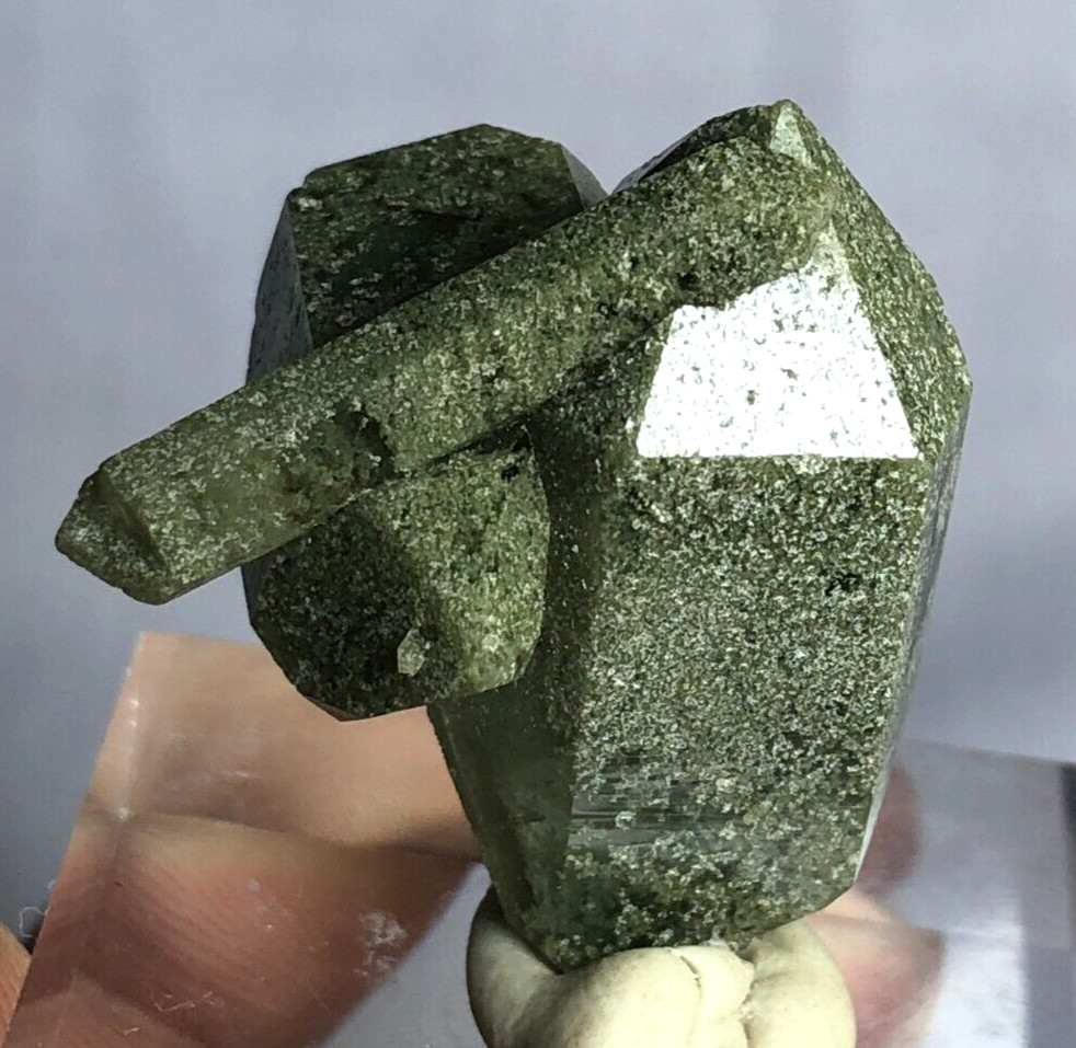 14 Grams Rare Structured Chlorine Quartz Natural Crystal