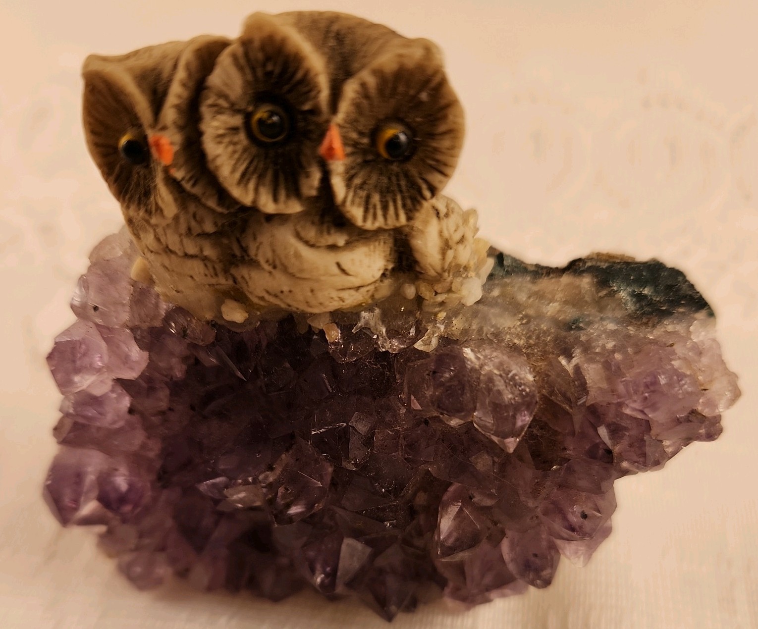 geode amethyst geode quartz cluster crystal with two resin owls perched 2.75in T