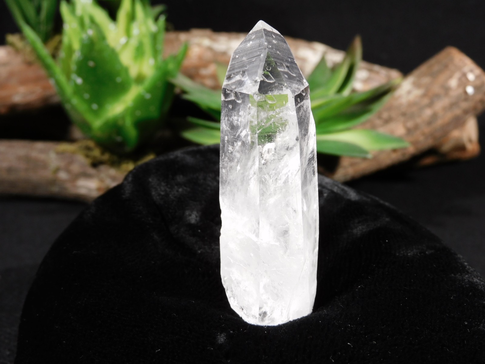 Smaller SUPER Translucent! QUARTZ Crystal 100% Natural Brazil 37.6gr