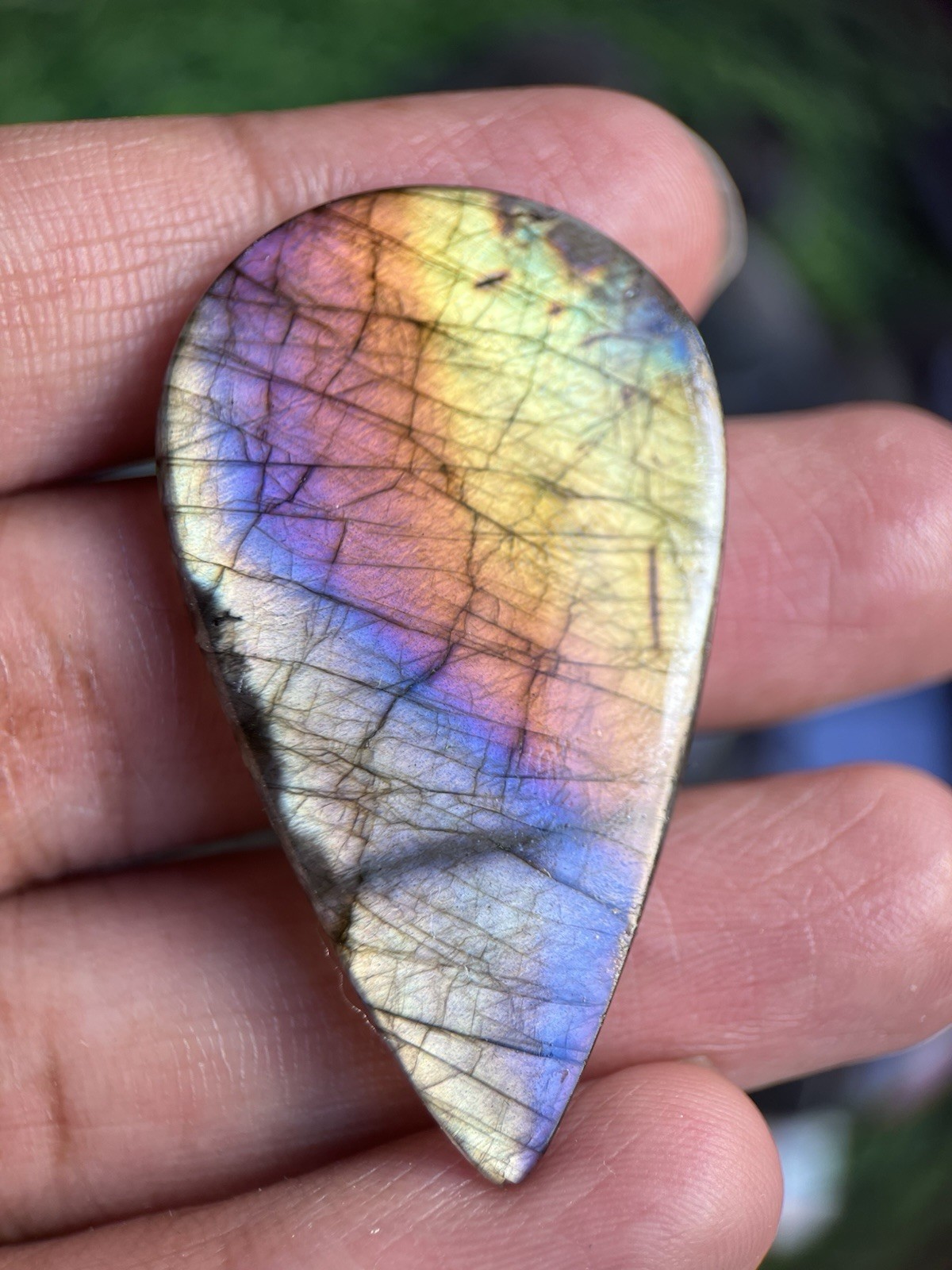 48 MM Spectrum Labradorite Palm Pocket Stone Crystal Gemstone Specimen 9.50 g