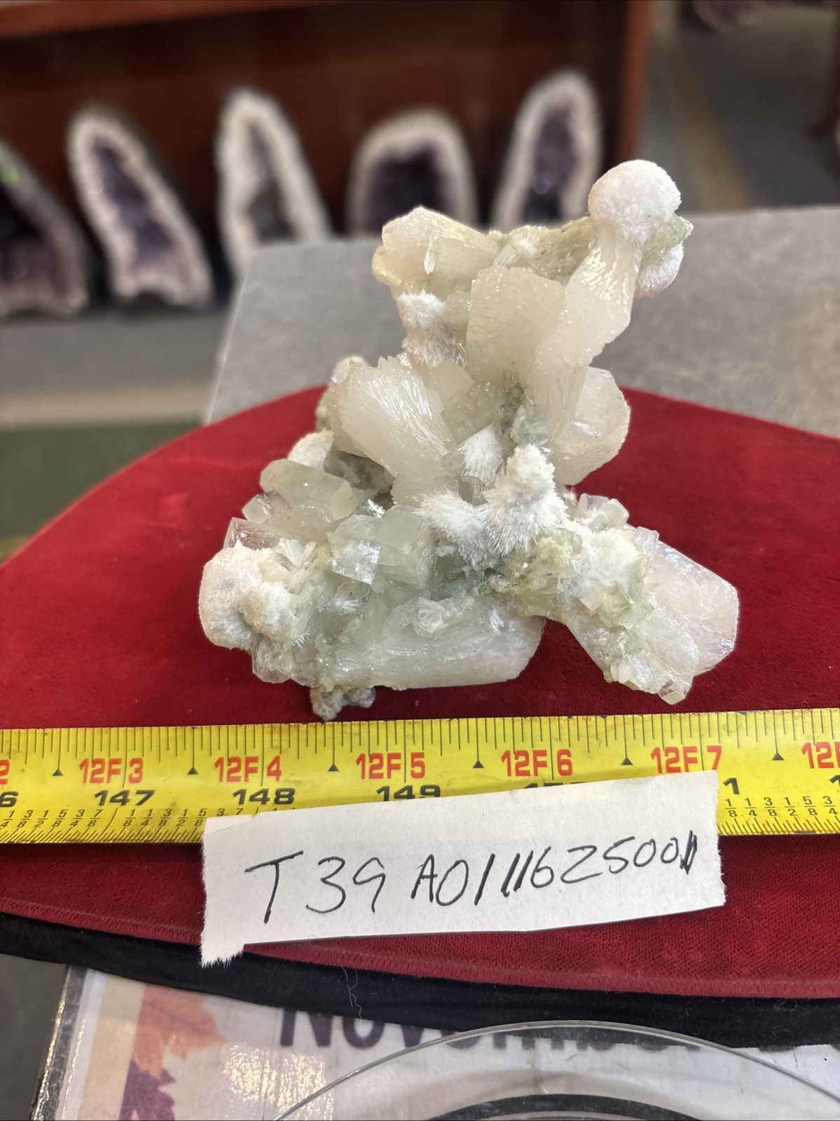 APOPHYLLITE STILBITE AND OKENITE BALLS FORMATION MINERALS SPECIMEN 205 Grams