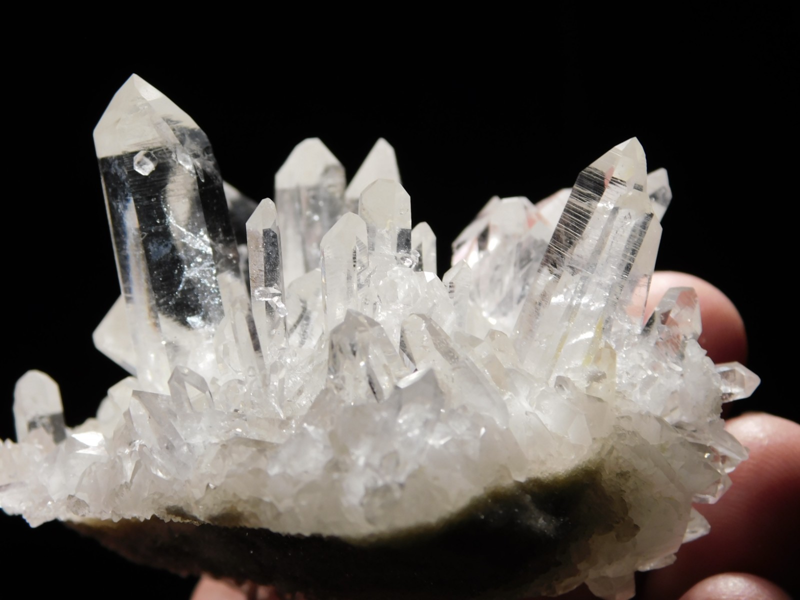 VERY TRANSLUCENT Quartz Crystal Cluster Collier Creek ARKANSAS 147gr
