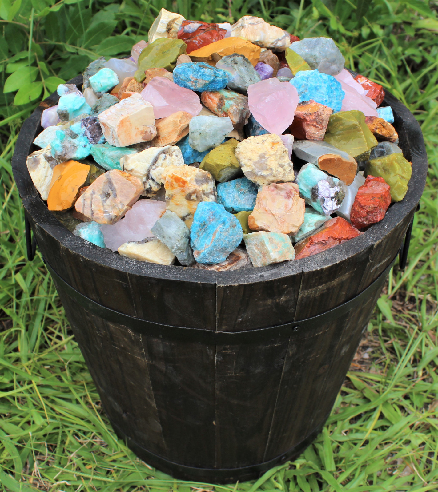 1/2 lb Bulk Lot Africa Mix Natural Rough Tumbler Rocks Stones 8 oz Madagascar