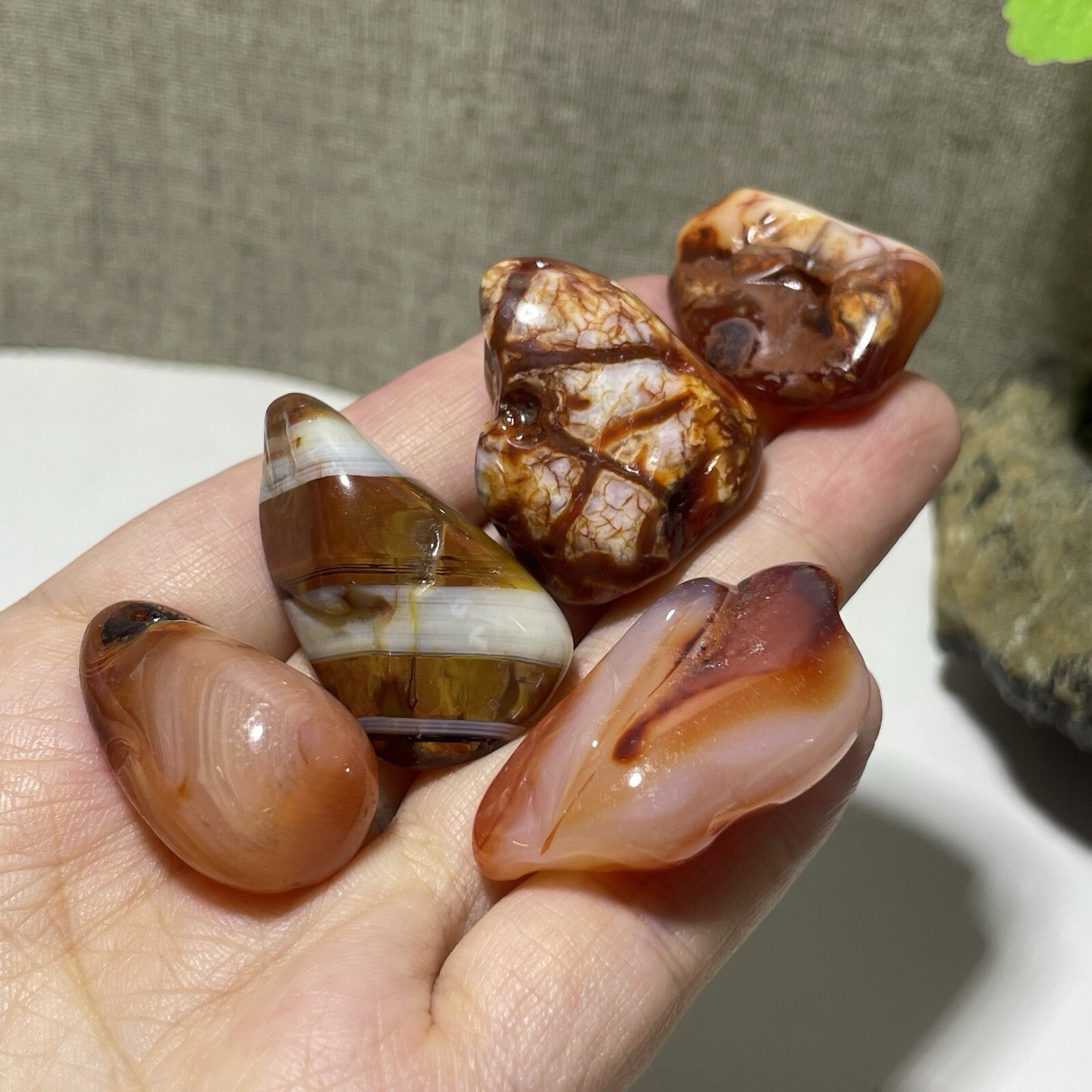 WOW!! 100% Natural Red Agate quartz crystal Chunk Specimen Healing 65g h7712