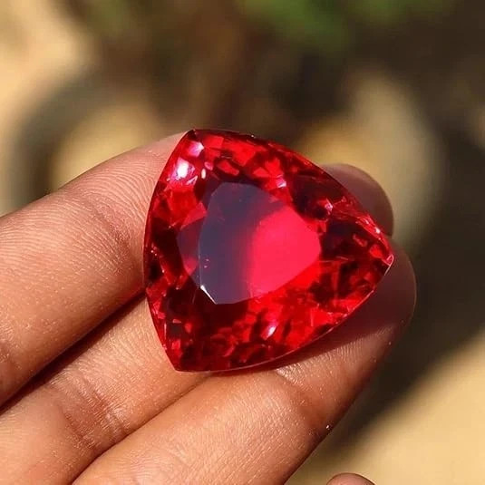 50 Ct+ Trillion Certified Natural Blood Red Ruby Trillion Cut Loose Gemstone