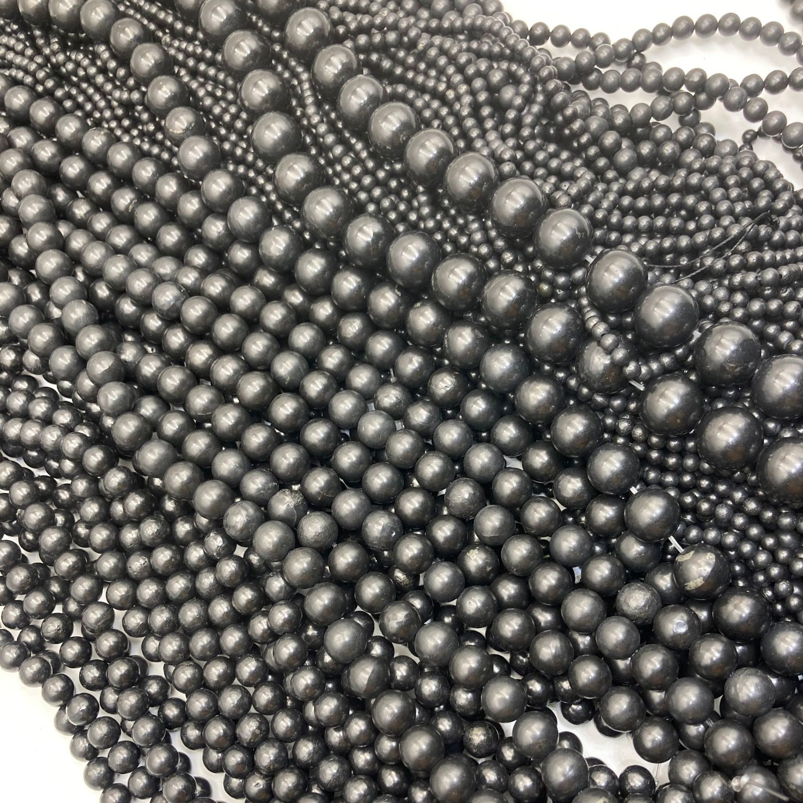 Shungite black retro fashion DIY bead jewelry accessories bead 10-12mm