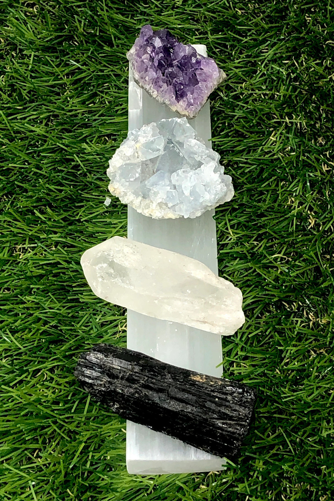 7-Chakra Crystal Set, Raw and Polished Stones, Selenite Satinspar Plate