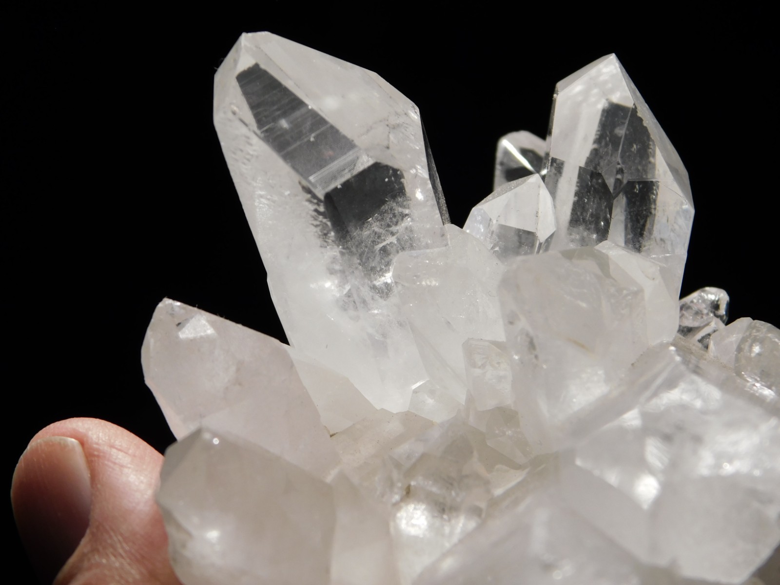 TRANSLUCENT Points! Nice and Natural QUARTZ Crystal Cluster Brazil 282gr